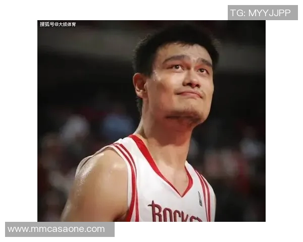 姚明从少年到巨星的成长速度与篮球生涯的辉煌历程分析 姚明从少年到巨星的成长速度与篮球生涯的辉煌历程分析