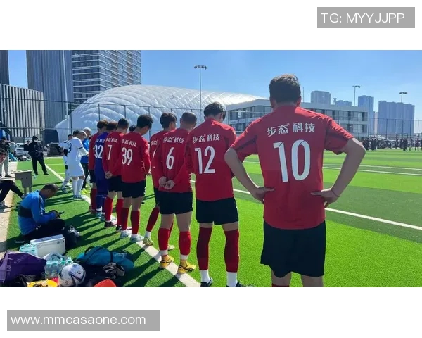 外号小豌豆的足球明星如何在绿茵场上书写传奇人生 外号小豌豆的足球明星如何在绿茵场上书写传奇人生