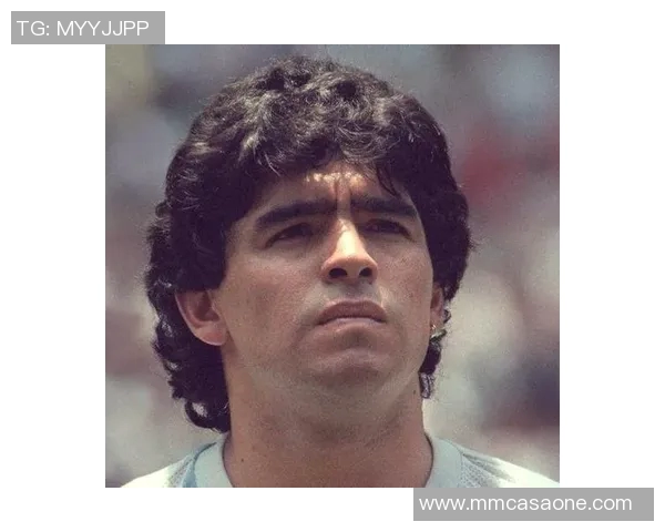 15号出世的足球明星们的传奇人生与辉煌成就揭秘 15号出世的足球明星们的传奇人生与辉煌成就揭秘